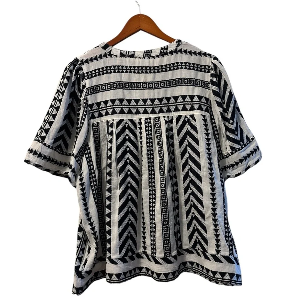 Old Navy chic blouse